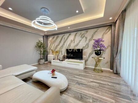 QIRA, APARTAMENT MODERN 1+1 + POST PARKIMI, SUNRISE RESIDENCE - TEG