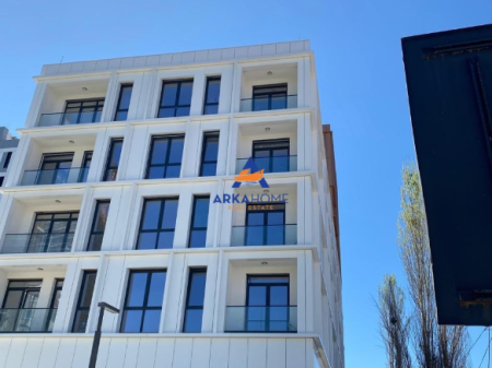 FOR SALE APARTMENT 1+1 "BULEVARDI I RI" 150000 EURO