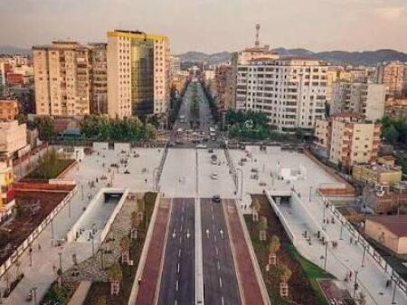🏡 Apartament 2+1 për shitje – Bulevardi i Ri