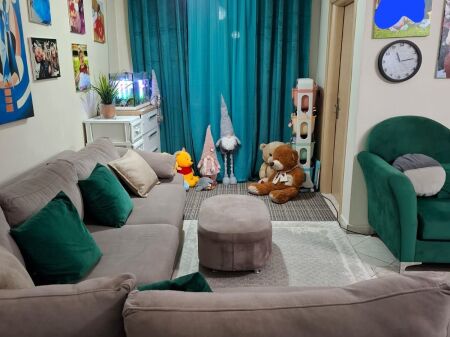 Shitet Apartament 2+1