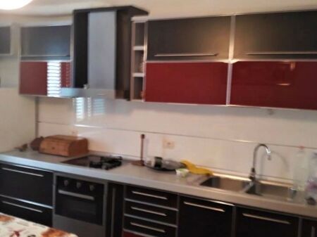 Jepet me qira apartament 1+1 te Medreseja