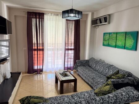 Jepet me qira apartament 1+1 në Misto Mame