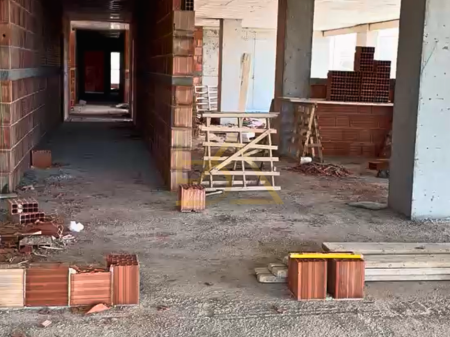 Appartamento 2+1+2 in Vendita – Paskuqan, Tirana