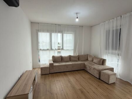 Jepet me qira 2+1+2 DON BOSKO TRIO TOWER 60.000 leke