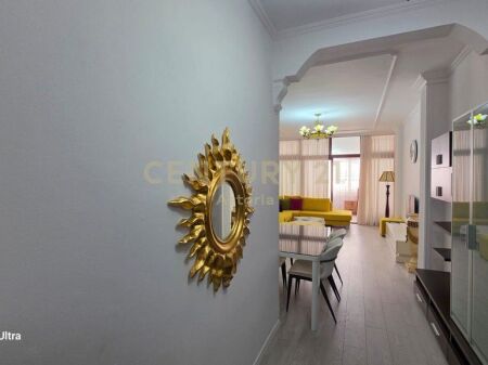 Affittasi appartamento 2+1 a Kinostudio
