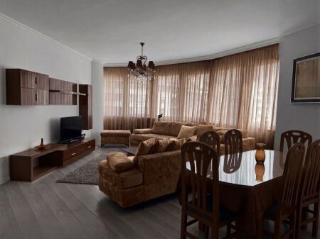 APARTAMENT ME QERA 3+1 RRUGA E KAVAJES 1.200 EURO FH-85048
