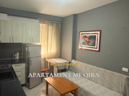 Apartament me qira 1+1 tek Rruga Fortuzi