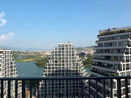 Rent 3+1 Lux + 2 parking spaces lake view