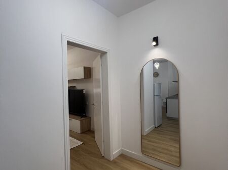 Apartment 1+1, E Kavajes Street!