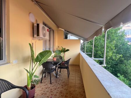 PREMIUM 1+1 APARTMENT FOR RENT – KAVAJËS STREET, ISLAM ALLA ALLEY, NEAR MULLIRI CAFE,
