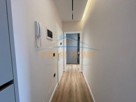 Shitet, Apartament 2+1, Rruga Dritan Hoxha, Tiranë.