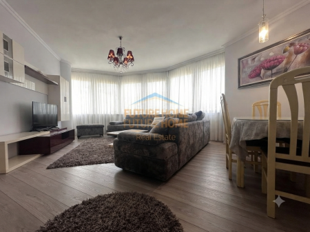 Affitto, Appartamento 3+1, Complesso Deliorgji, Tirana