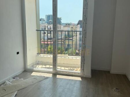 In vendita, Appartamento 1+1, vicino alla Scuola Osman Myderizi