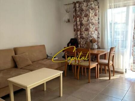 APARTAMENT ME QIRA 2+1 RRUGA FORTUZI 55.000 LEKE
