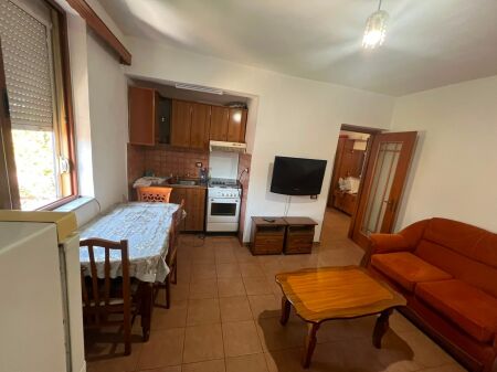 Apartament per qira tek Prokuroria e Tiranes
