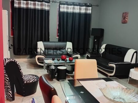  Shitet Apartament 2+1+2