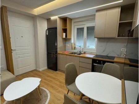 JAP ME QERA APARTAMENT 1+1,IRFAN TOMINI,TIRANE