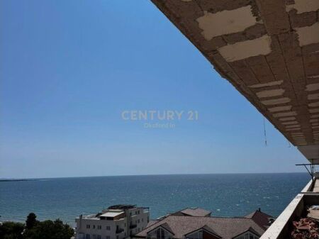 FOR SALE 1+1 APARTMENT ON THE FIRST LINE WITH SEA VIEW