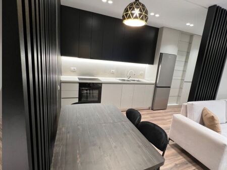 Apartament 2+1 me qira tek Fusha e Aviacionit
