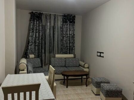 Appartamento 1+1+1 con Veranda in Affitto