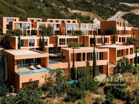 APARTAMENT 2+1 ME PISHINE NE SHITJE "IONIAN PALASE" | 158 m²