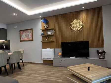 Jepet me qera 2+2+ parking kompleksi Sofia afer Teg 1500 eu