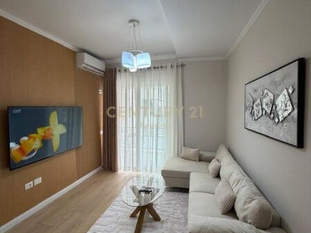 SHITET APARTAMENT 1+1 TEK KOMPLEKSI GOLDEN PARK!! 142,000 € 14,200,000 Lekë