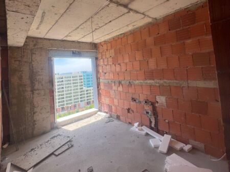 OKAZION! Shitet Apartament 2+1+2 – Bengasi, pranë Rrethit të Klanit