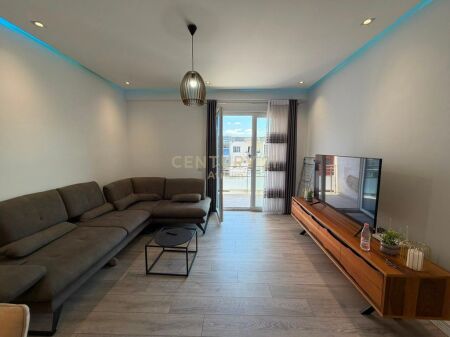 AFFITTASI APPARTAMENTO 2+1 PRESSO "TIRANA GOLDEN PARK" DI FRONTE ALL'OSPEDALE AMERICANO 3 !!!