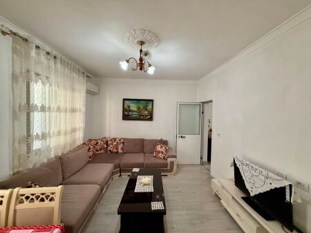 📣 AFFITTO Appartamento 2+1 📍 Dietro l'Ospedale Americano 2 🛣️ Via “Selaudin Zorba” ✨  💰45.000