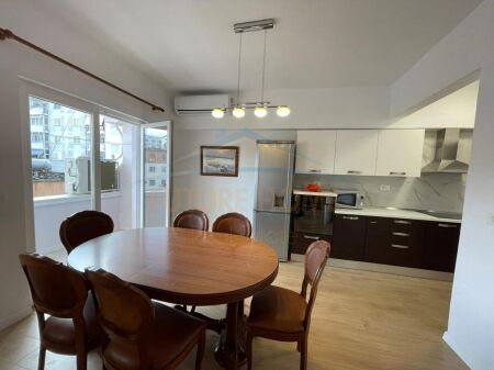 For rent Apartment 2+1+3 Balconies, Near Market, Durres