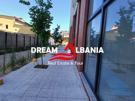 Jepet Dyqan me qera ne zonen e Don Bosco pranë Trio Tower (ID 42711189)