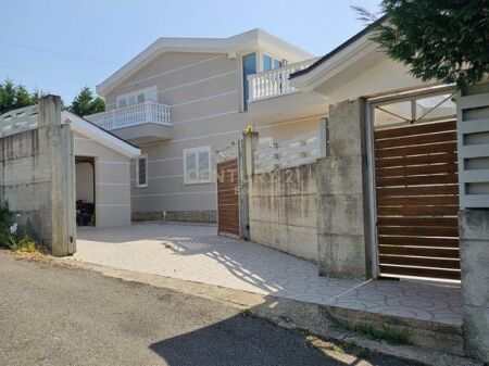 Luxury villa for sale in Rrashbull, Durres