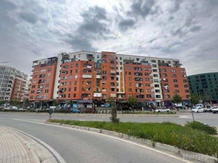 Vendo, appartamento 2+1, Yzberisht