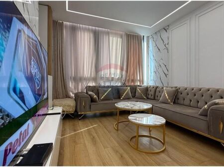 Apartament 2+1 Luksoz për Qira !