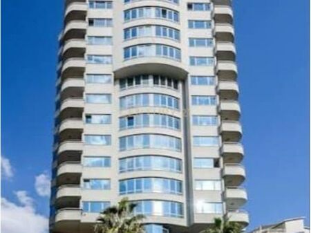OFFICE FOR RENT IN SKY TOWER – BLLOK!