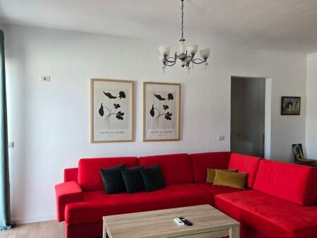 Qera | Apartament 1 + 1 | Rruga e Elbasanit | 600 €/muaj