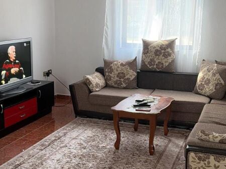 Affitto | Shtëpi private 2 + 1 | Rruga Jordan Misja | 450 €/mese