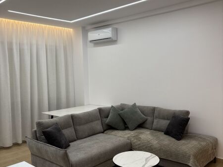 Affitto | Apartament 1 + 1 | Liqeni i Thatë | 800 €/mese