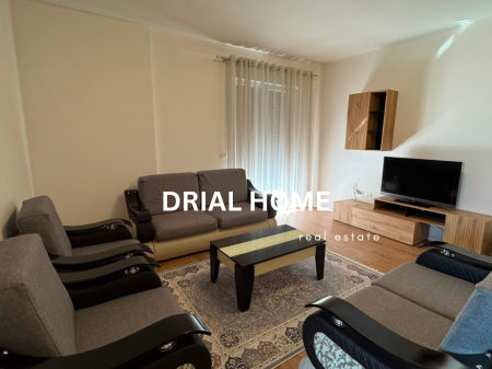 Apartament me qera 2+1+PARKING