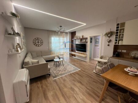 Qera, Apartament 2+1, Shkëmbi Kavajës, Durrës.