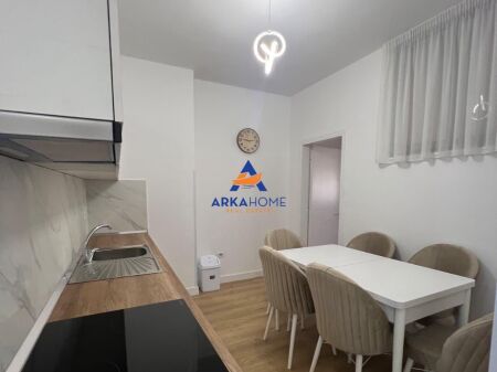 JEPET ME QERA APARTAMENT 1+1+BALLKON "RRUGA E KAVAJES" 65.000 LEKE