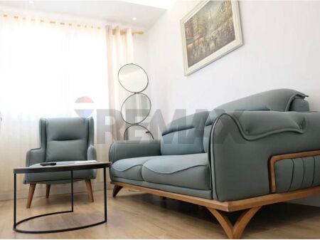 Apartament 2+1 për qira RRUGA E DIBRES