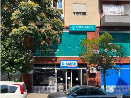 Ambient Biznesi, Rruga Muhamet Deliu, Fresk