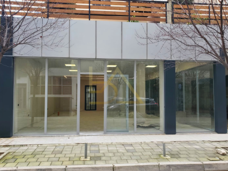 Ambient Biznesi me Qira – Rruga Gjergj Arianiti, Vlorë