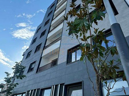 Shitet, Apartament 1+1, Demollari Construction, Paskuqan