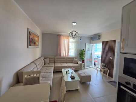 🏡 Appartamento 1+1 in vendita sulla spiaggia di Golem!   