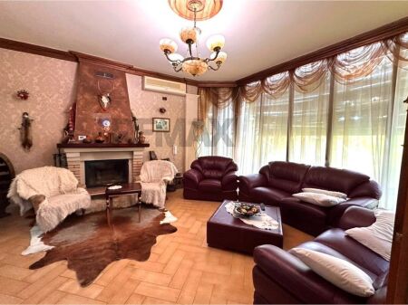 Villa - For Rent - Qesarak, Tirana