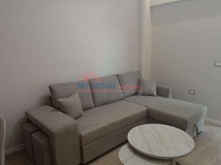 Appartamento 1+1 in affitto in Via Kavaja a Tirana