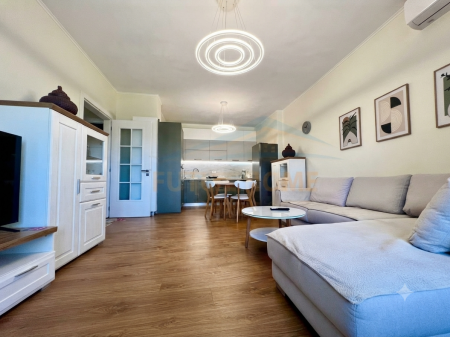 Rent, Apartment 2+1+ Parking Space, At Erli Residence, Porcelain, Tirana